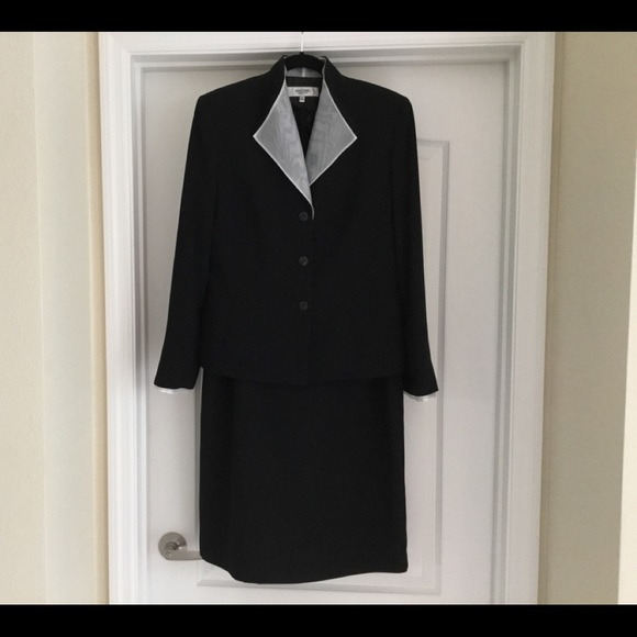 JONES NEW YORK TWO PIECE DRESS AND JACKET - Picture 2 of 3